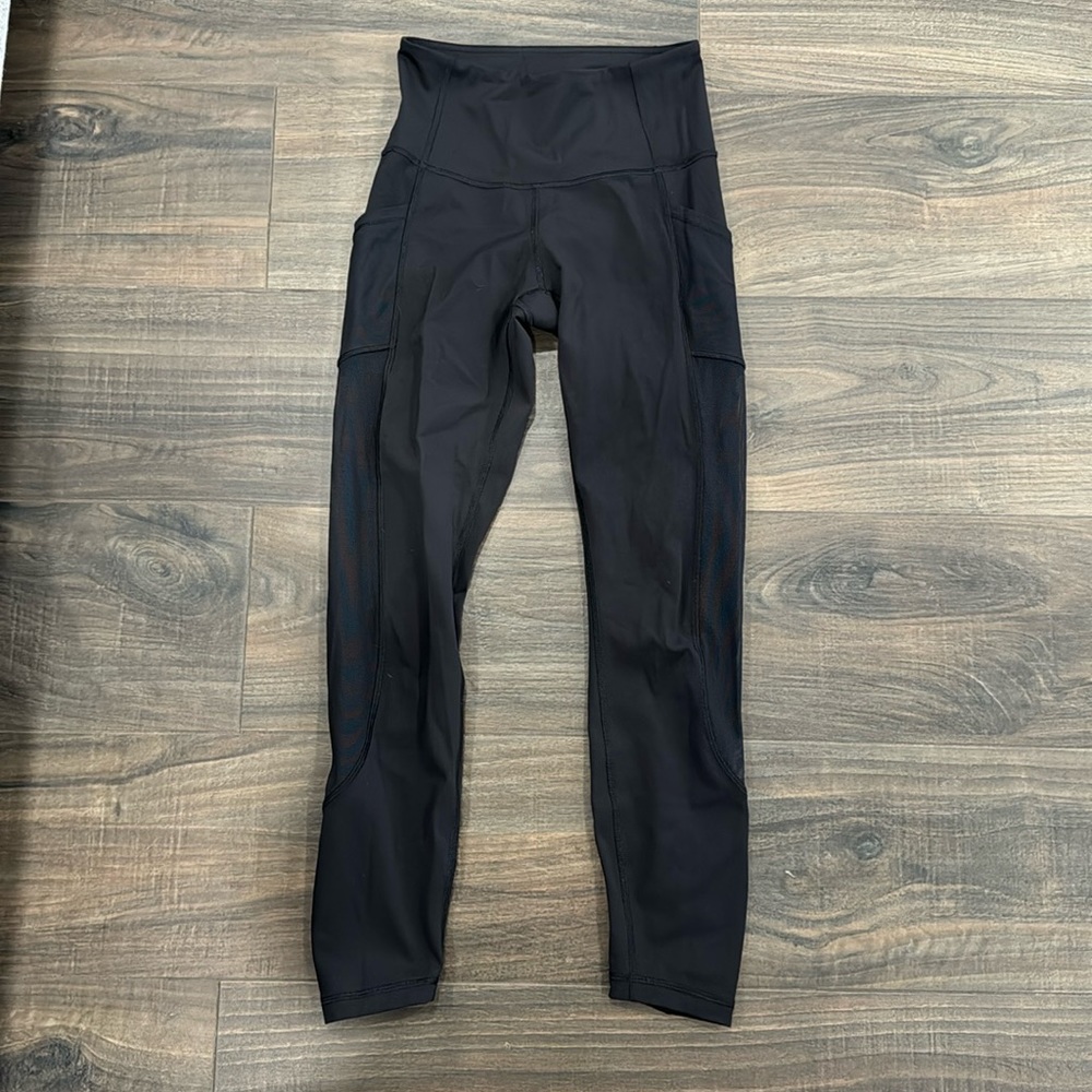 Lululemon capri leggings